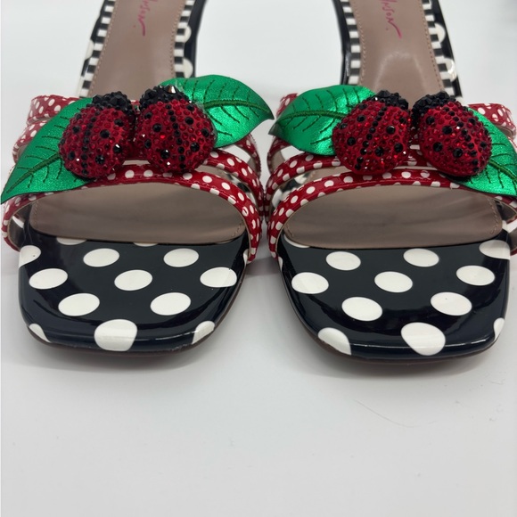 Betsey Johnson Clovr Red and White Ladybug Embellished Slip On Sandal - Picture 11 of 15